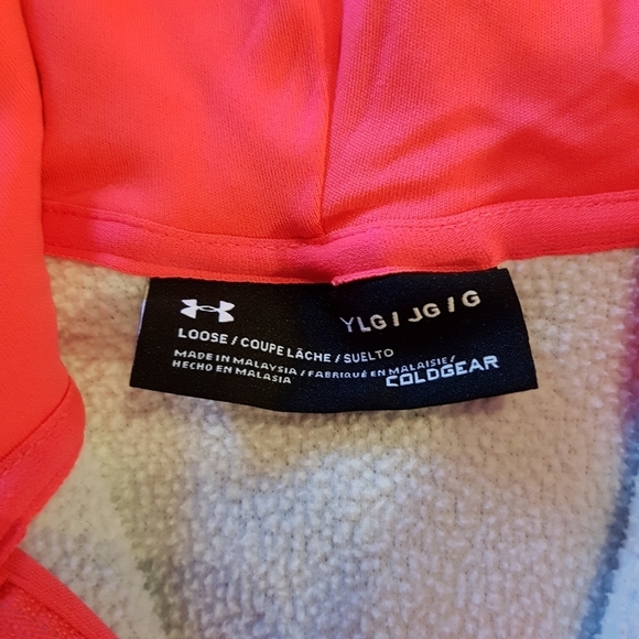 Under Armour YLG Loose 1/2 zip - Picture 2 of 5